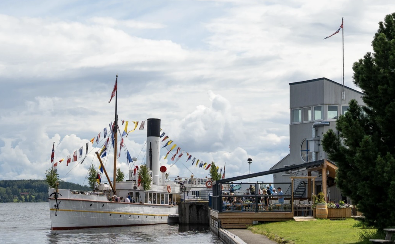Bilde av brygga i Gjøvik